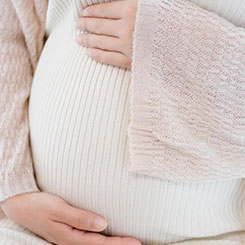 管理层并未在本次🐼🧐财报中特别预告未🇦🇩来即将到来的“大⏳单”，这可能🥎💋